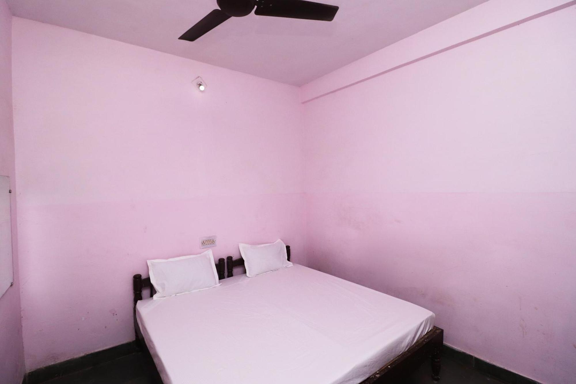 Hotel Kshama Jabalpur Bagian luar foto