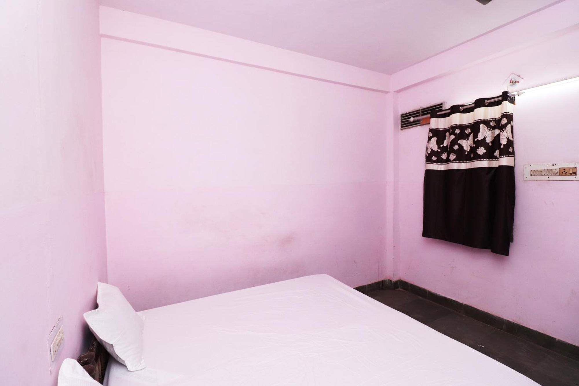 Hotel Kshama Jabalpur Bagian luar foto