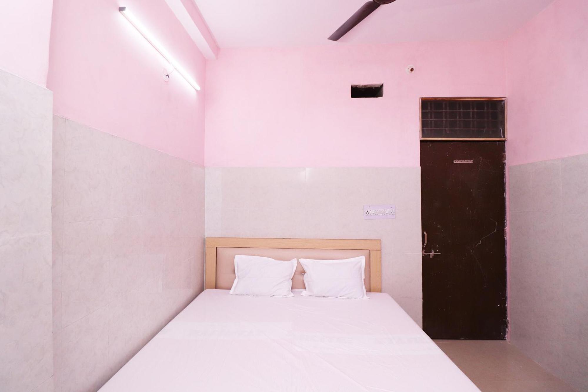 Hotel Kshama Jabalpur Bagian luar foto