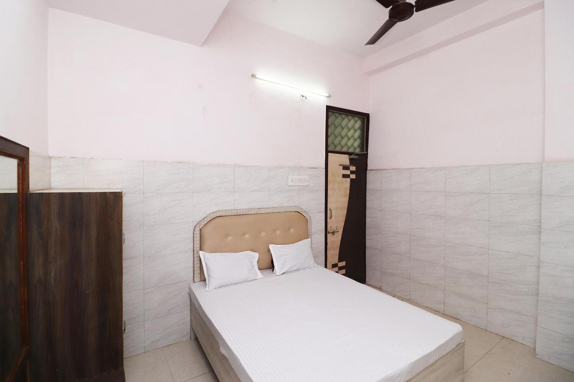 Hotel Kshama Jabalpur Bagian luar foto